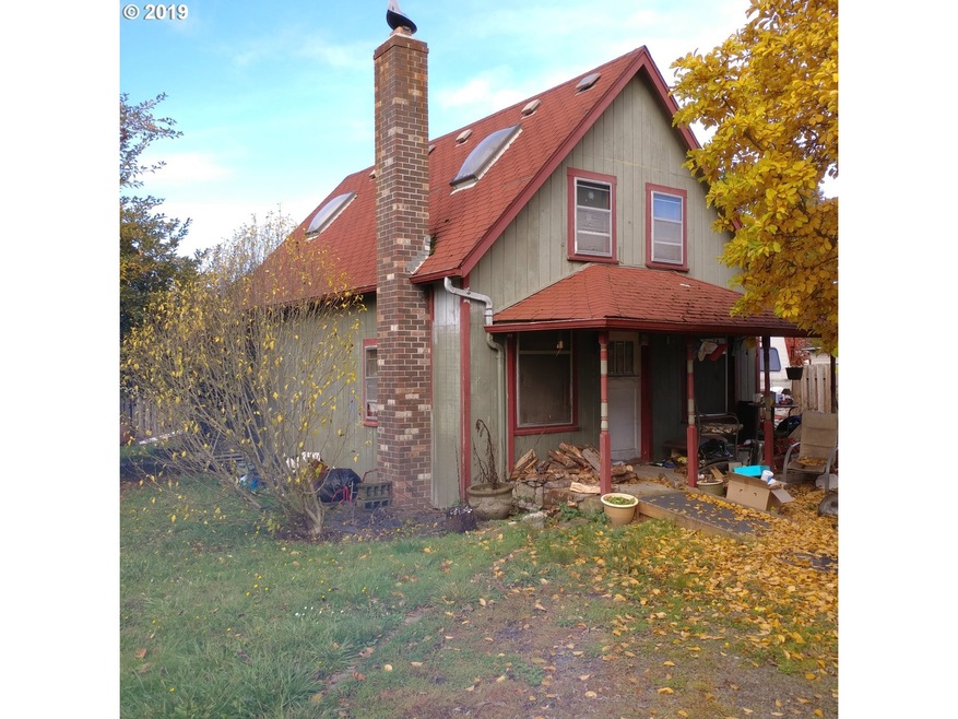 437 Adams St, Lafayette, OR 97127 - photo 1