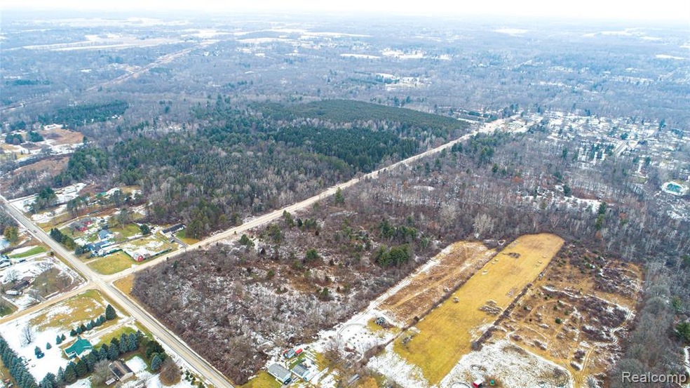 N Oak Rd pic 1.jpg