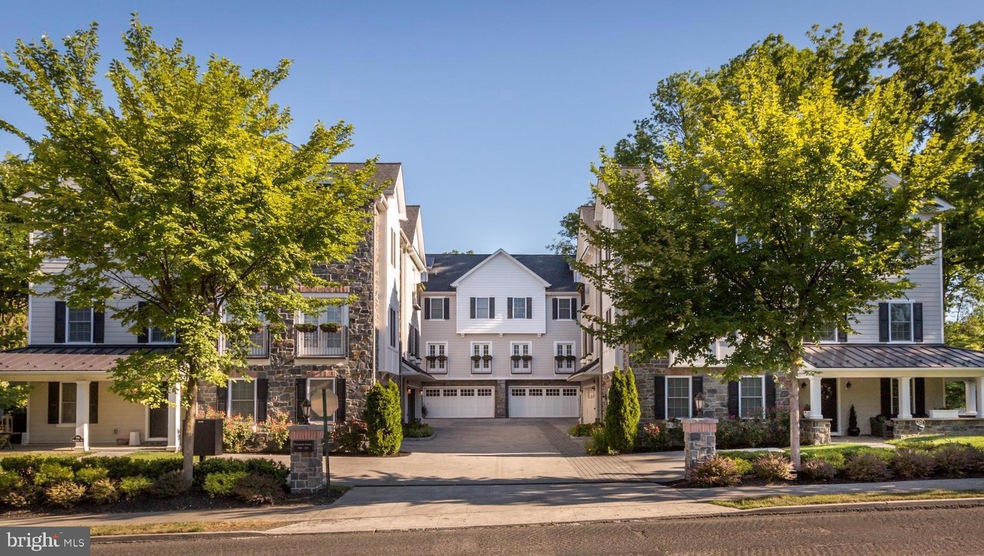 223 E Montgomery Ave, Ardmore, PA 19003 - photo 1