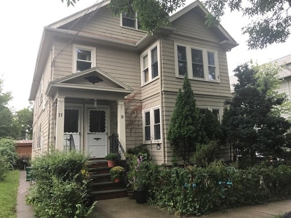 9 Jean Rd unit 11, Arlington, MA 02474 - photo 1