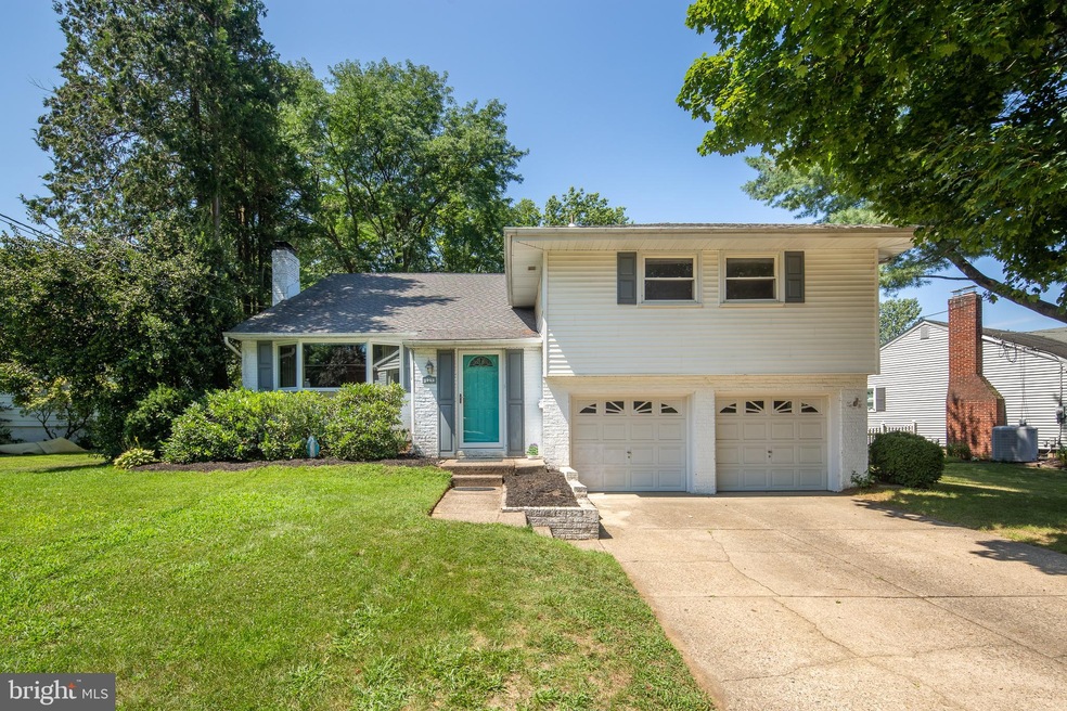 129 Cherry Tree Ln, Cherry Hill, NJ 08002 - photo 1