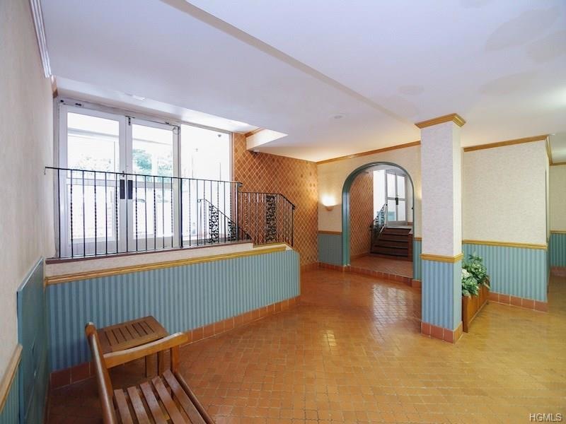 The Granada unit 3B, Bronx, NY 10463 - photo 1