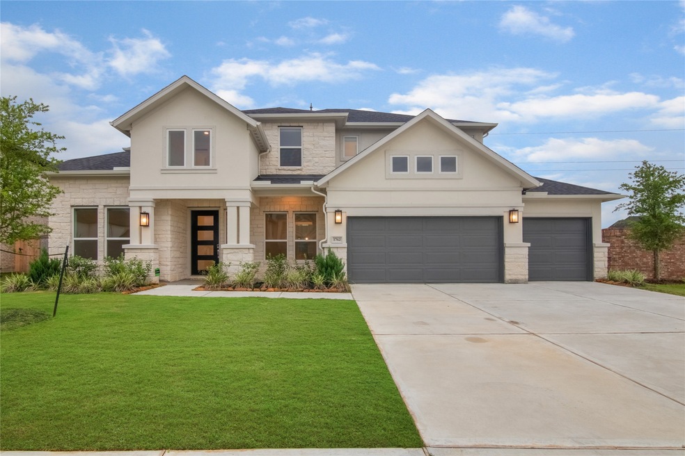 1762 Lake Crest Ln, Friendswood, TX 77546 - photo 1