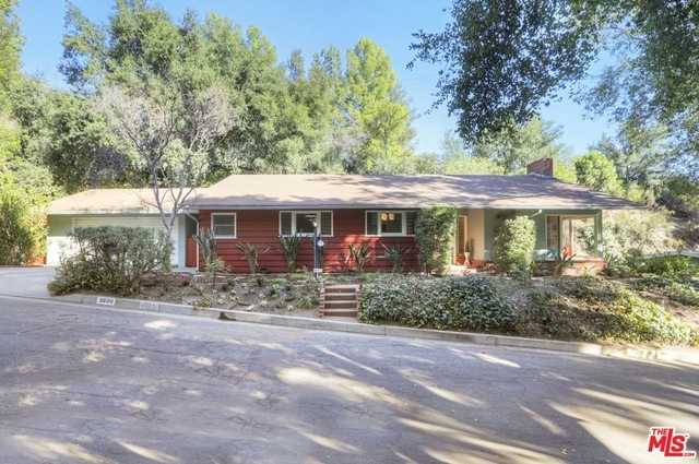 3800 Lockerbie Lane