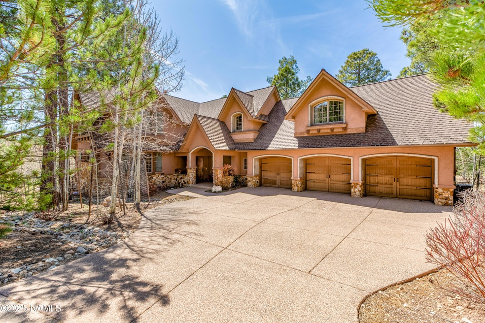 For Sale $2,900,000