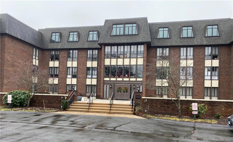 779 Prospect Ave unit C8, West Hartford, CT 06105 - photo 1