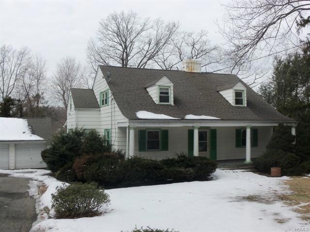 82 Locust Ave, Cortlandt Manor, NY 10567 - photo 1