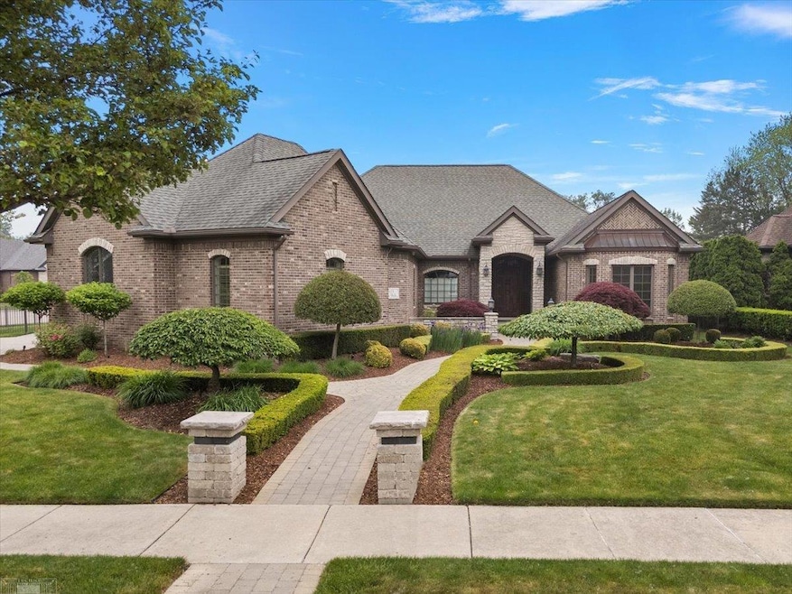 36270 Vita Bella Dr unit 4, Clinton Township, MI 48035 - photo 1