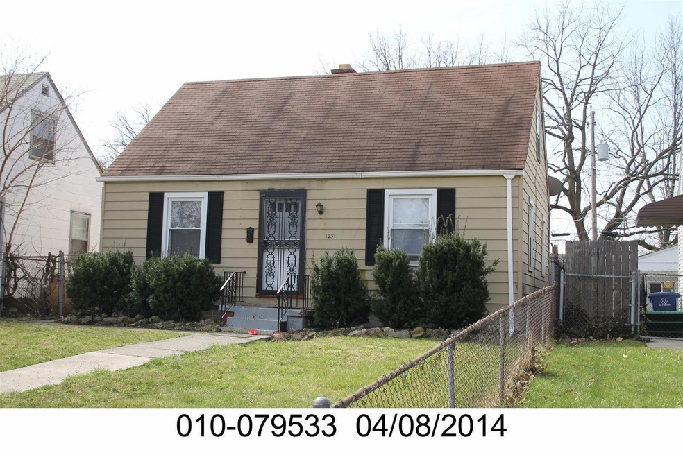 1231 E 24 th Ave