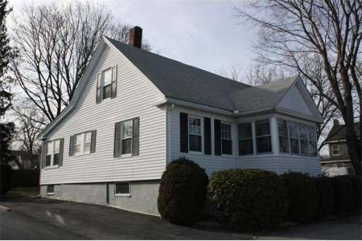 8 Quinlan St, Milford, MA 01757 - photo 1
