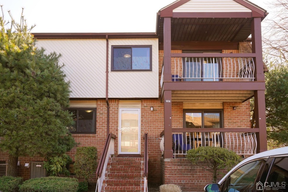 1414 Edison Glen Terrace, Edison, NJ 08837 - photo 1