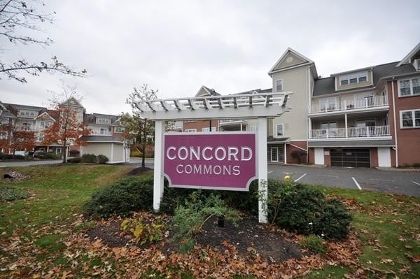Conant Commons unit 316, Concord, MA 01742 - photo 1