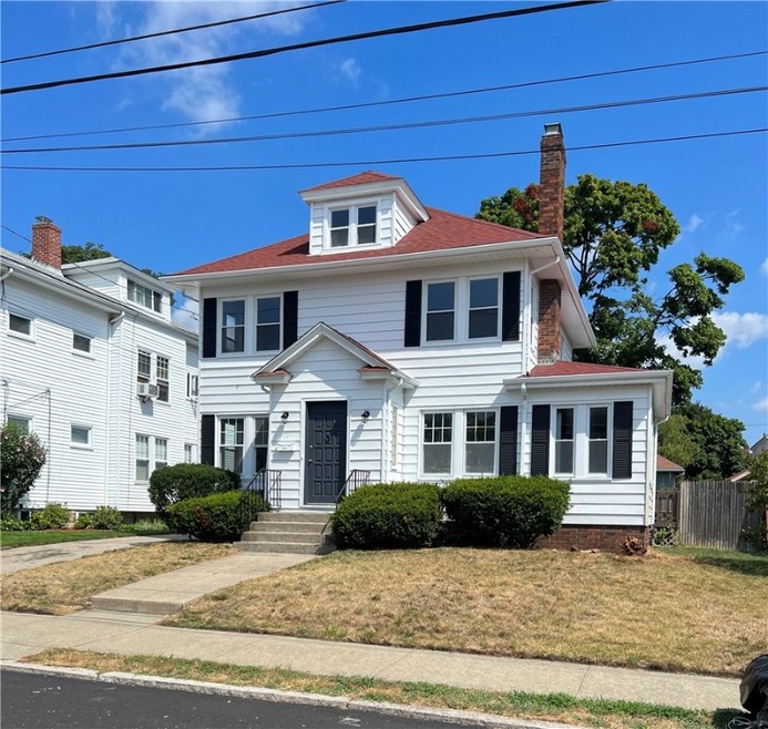 34 Friendly Rd, Cranston, RI 02910 - photo 1