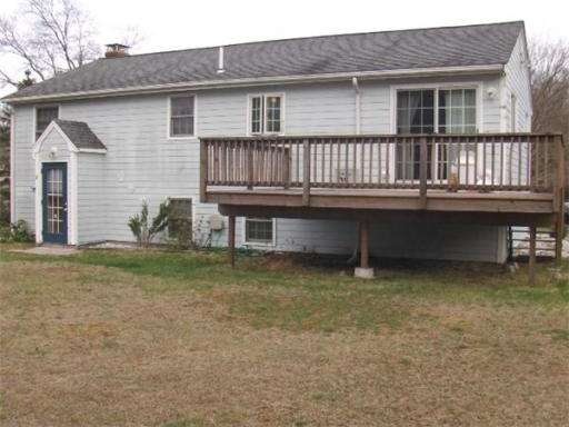 35 Maverick Dr, Mansfield, MA 02048 - photo 1