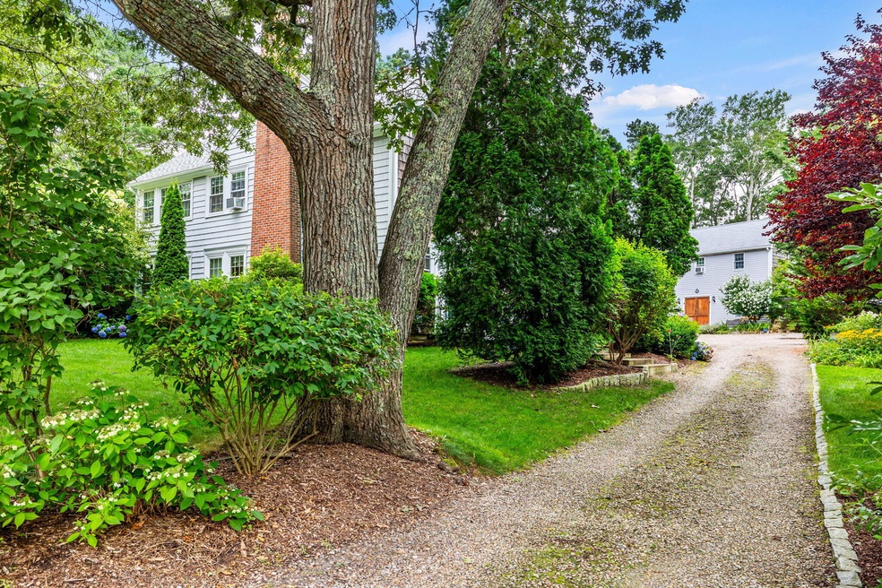 118 Scudder Ave, Hyannis, MA 02601 - photo 1