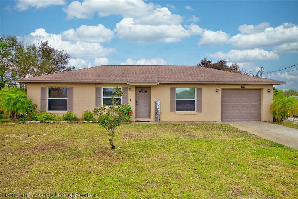 118 Hallmark Ave, Lake Placid, FL 33852 - photo 1