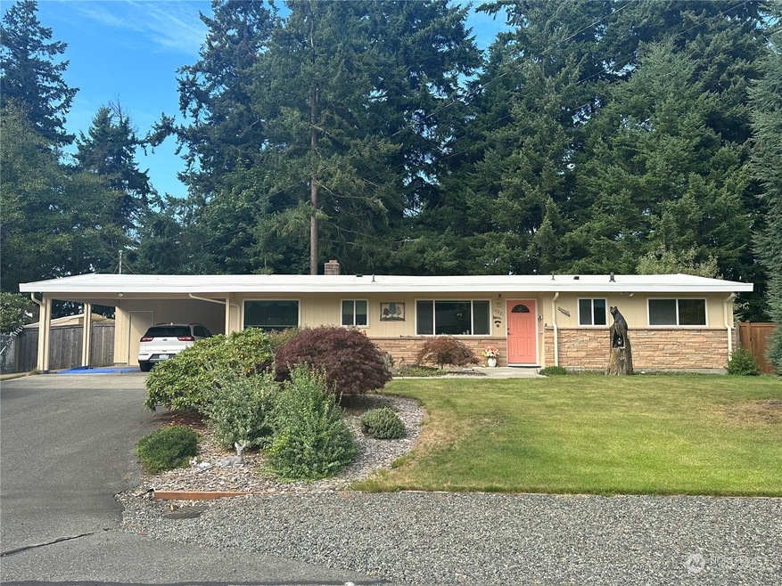 10221 240th Place SW, Edmonds, WA 98020 - photo 1
