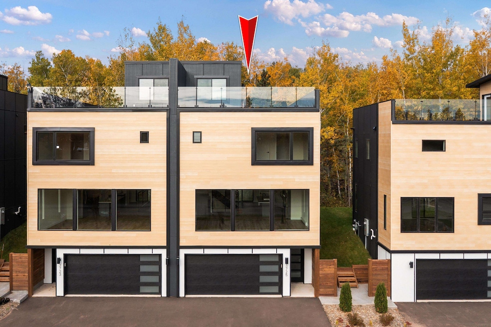 3725 London Rd, Duluth, MN 55804 - photo 1