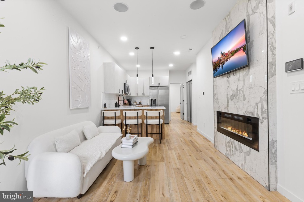 647 N 41st St unit C, Philadelphia, PA 19104 - photo 1