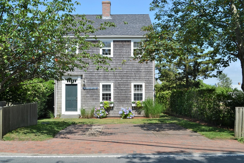 76 Union Street Nantucket MA 02554