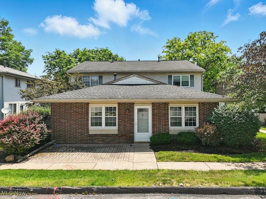 Sold $136,000 • Co-Listing Agent