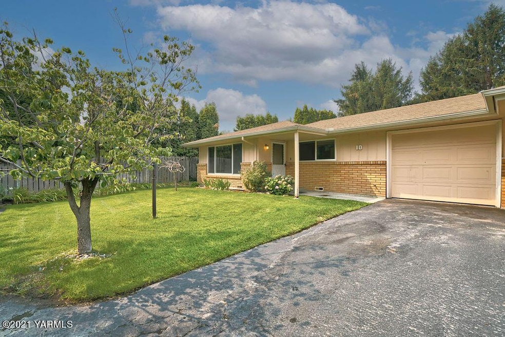 7610SummitviewAveExteriors-6copy