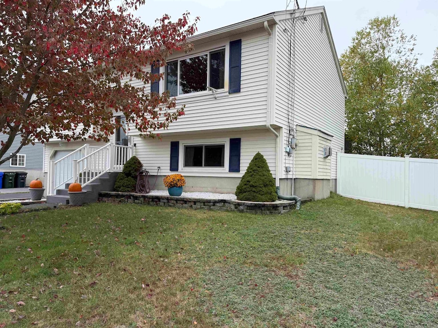 For Sale $469,900 • Co-Listing Agent