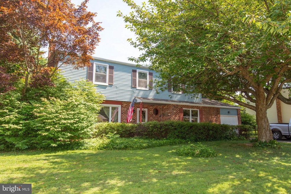 191 Deacon Dr, Norristown, PA 19403 - photo 1