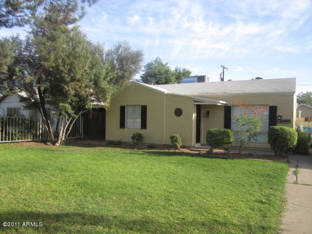 EXTERIOR FRONT