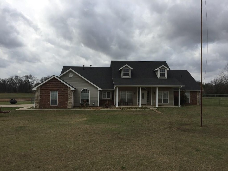 26 Lake Ln, Shawnee, OK 74804 - photo 1