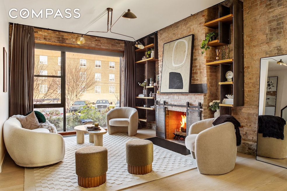 For Sale $2,995,000 • Co-Listing Agent