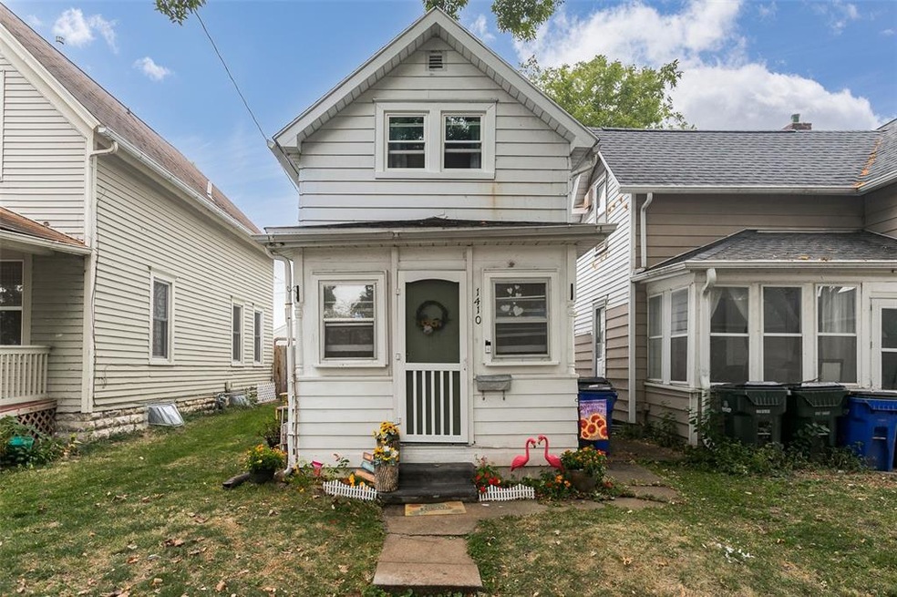 1410 Hamilton St SW, Cedar Rapids, IA 52404 - photo 1