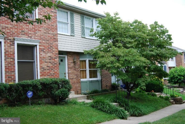 19044 Partridge Wood Dr, Germantown, MD 20874 - photo 1