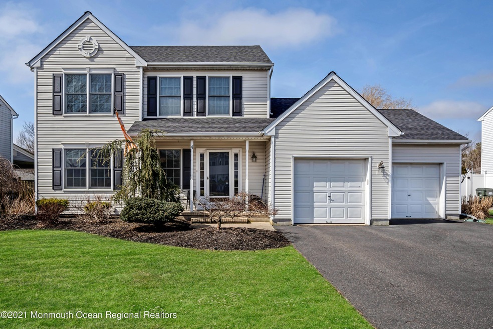3 Bed 2.5 Bath