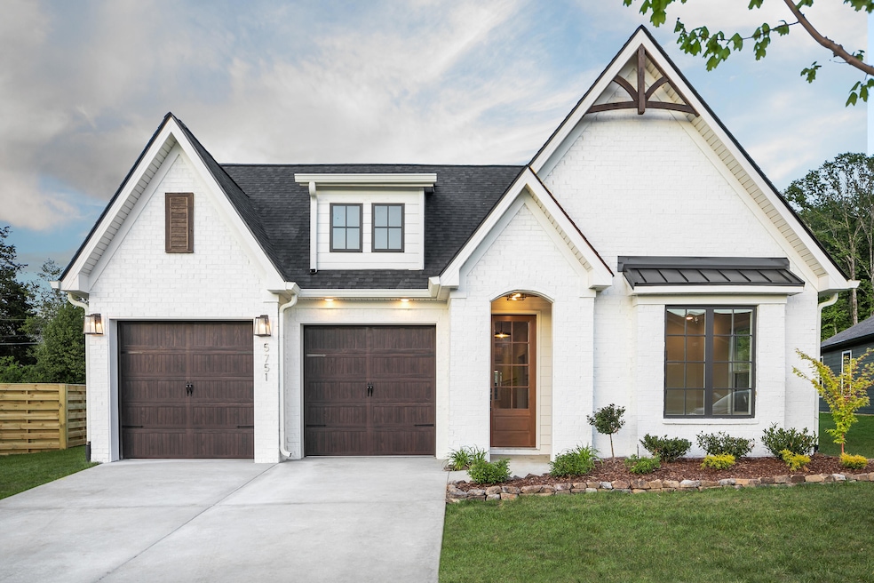 6 Storyvale Ln, Hixson, TN 37343 - photo 1