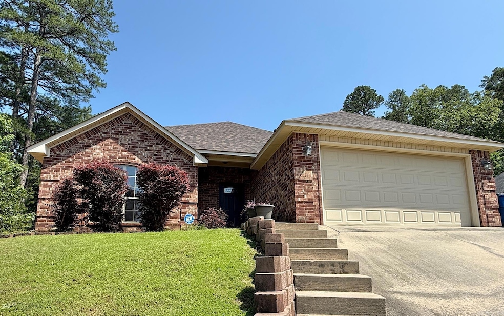 Sold $230,000 • Co-Listing Agent