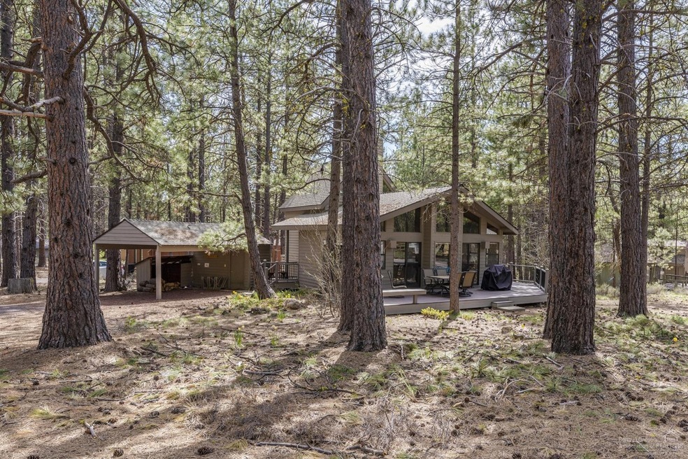 17895 Aspen Butte Ln, Sunriver, OR 97707 - photo 1