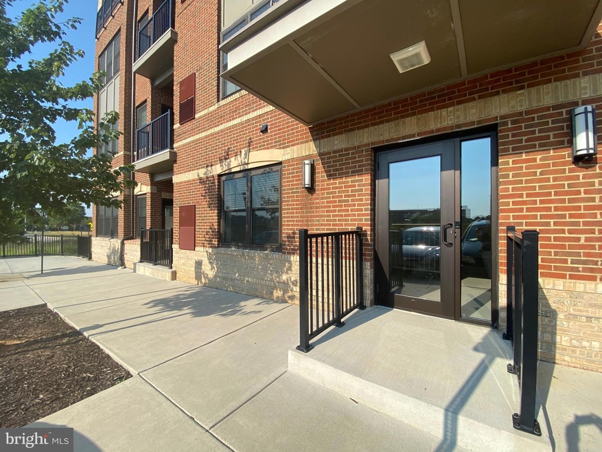 Flats At Metrowest Condominiums unit 5-101, Fairfax, VA 22031 - photo 1