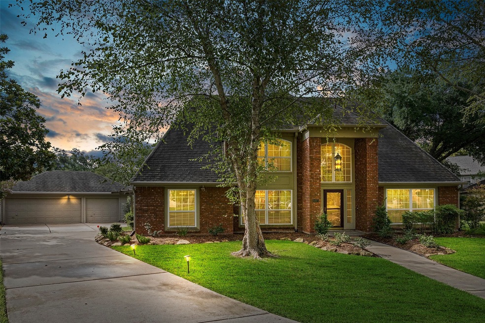 15971 Knolls Lodge Dr, Houston, TX 77095 - photo 1