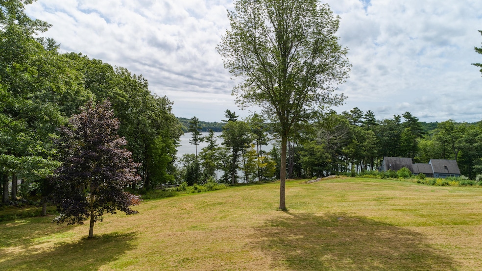 Perkins_Point_Road_0441