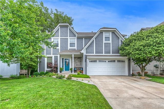 14665 S Summit St, Olathe, KS 66062 - photo 1