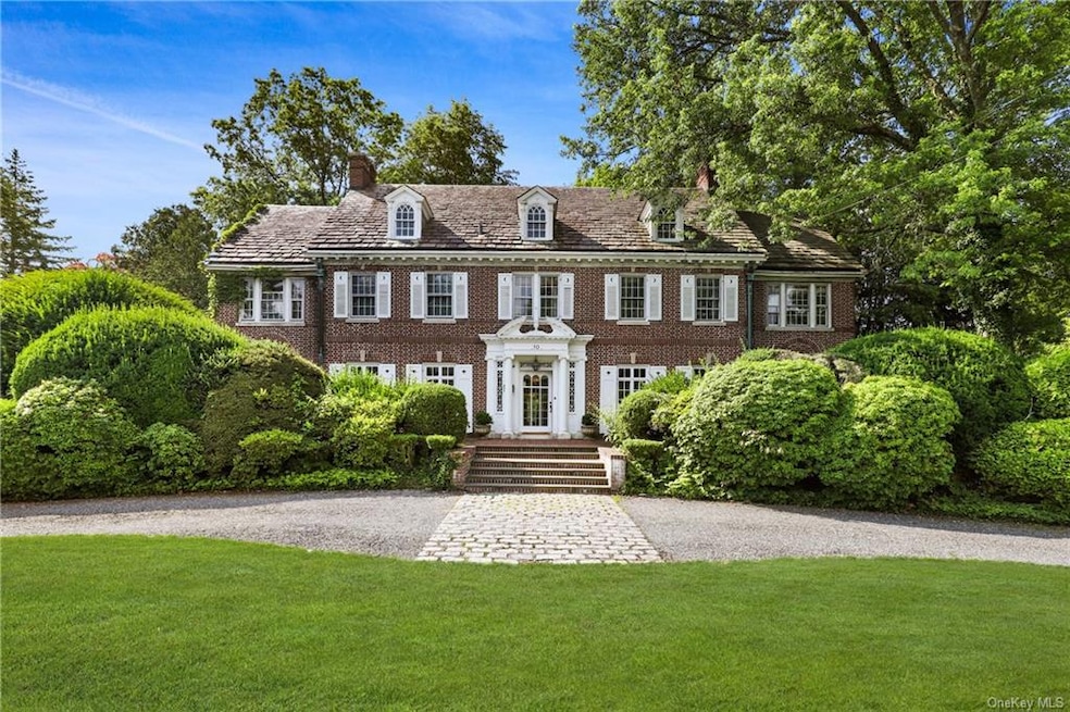 Pending $3,295,000 • Co-Listing Agent