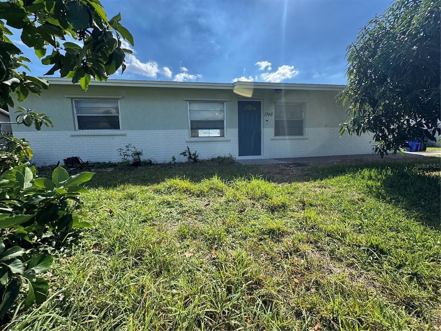 1748 SE Monroe St, Stuart, FL 34997 - photo 1