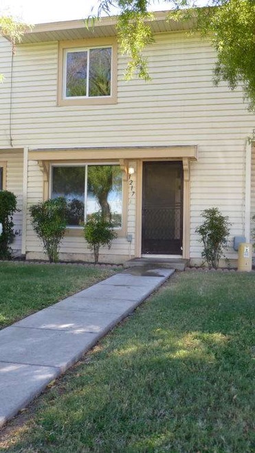 Front 1217EFremont