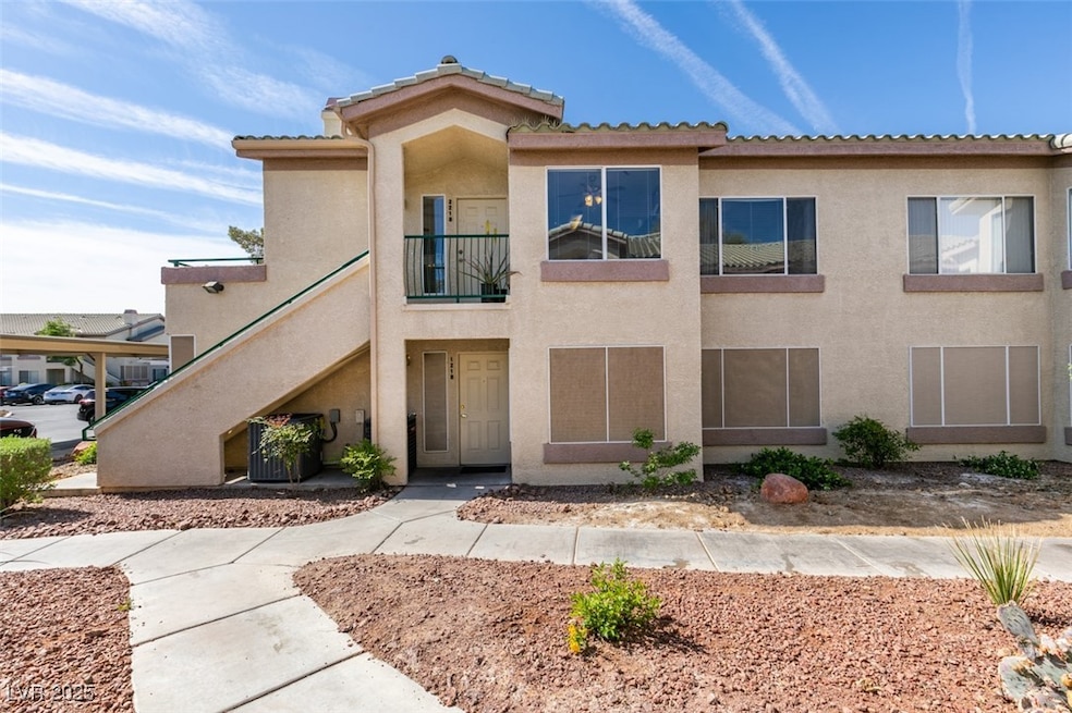 5710 E Tropicana Ave unit 2218, Las Vegas, NV 89122 - photo 1