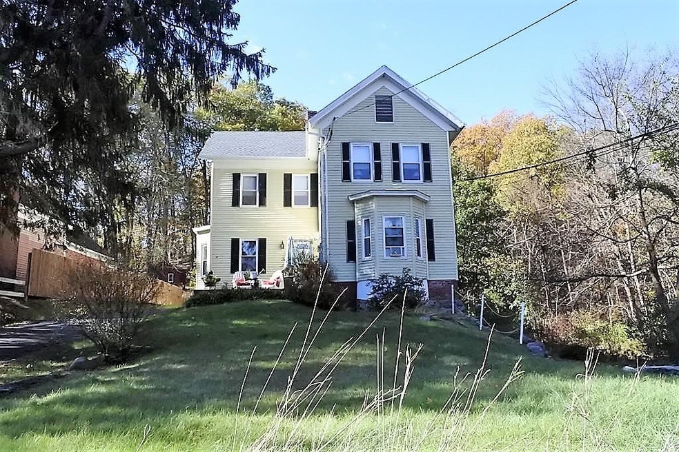 49 N Main St unit B, West Boylston, MA 01583 - photo 1