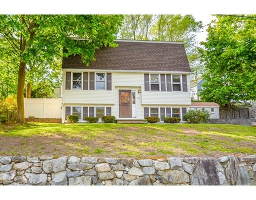 34 Doyle Ave, Dracut, MA 01826 - photo 1