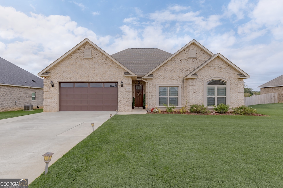 250 Ashley Nicole Ave, Bonaire, GA 31005 - photo 1