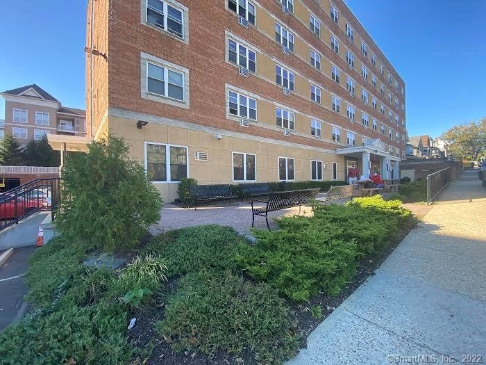 18 Quintard Terrace unit 5G, Stamford, CT 06902 - photo 1