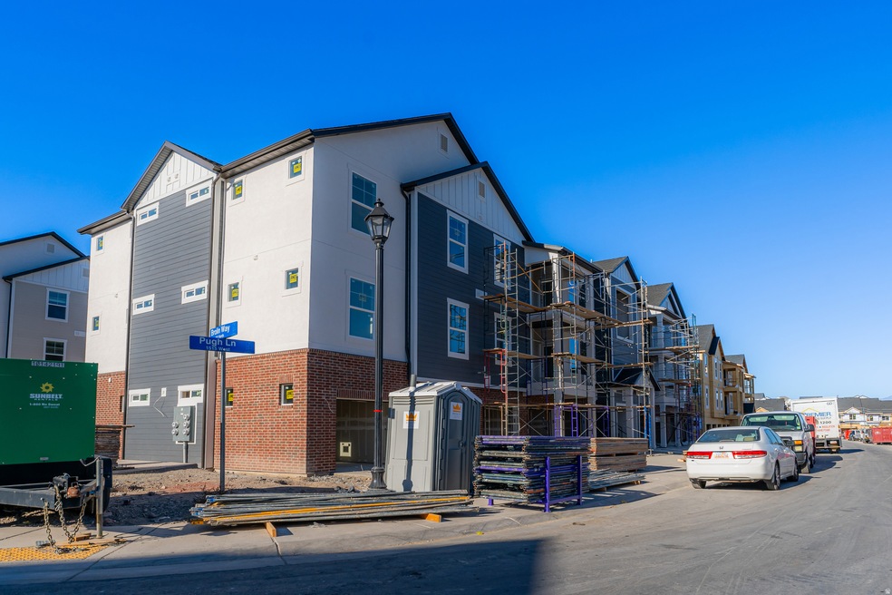 837 N Pugh Ln unit M101, Eagle Mountain, UT 84005 - photo 1